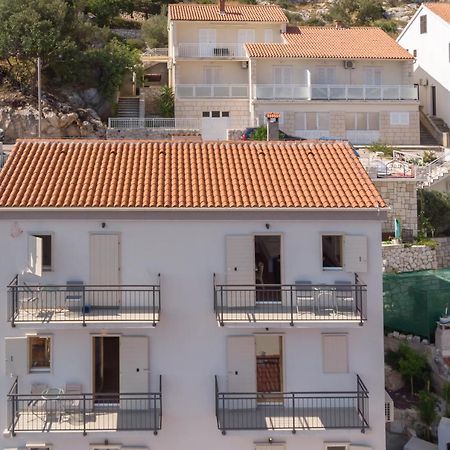 Brand New Apt W Balcony & Perfect Seaview At Center Hvar Town Eksteriør billede
