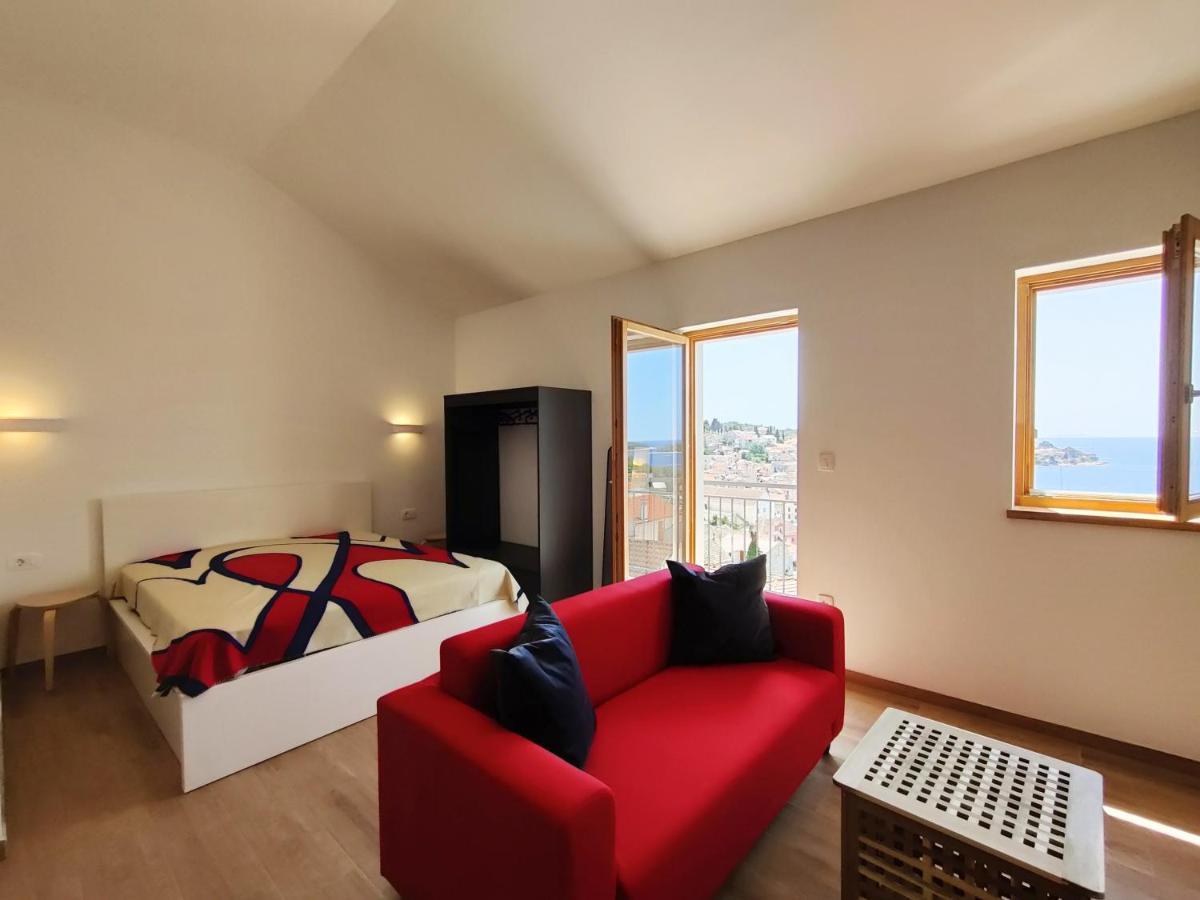 Brand New Apt W Balcony & Perfect Seaview At Center Hvar Town Eksteriør billede