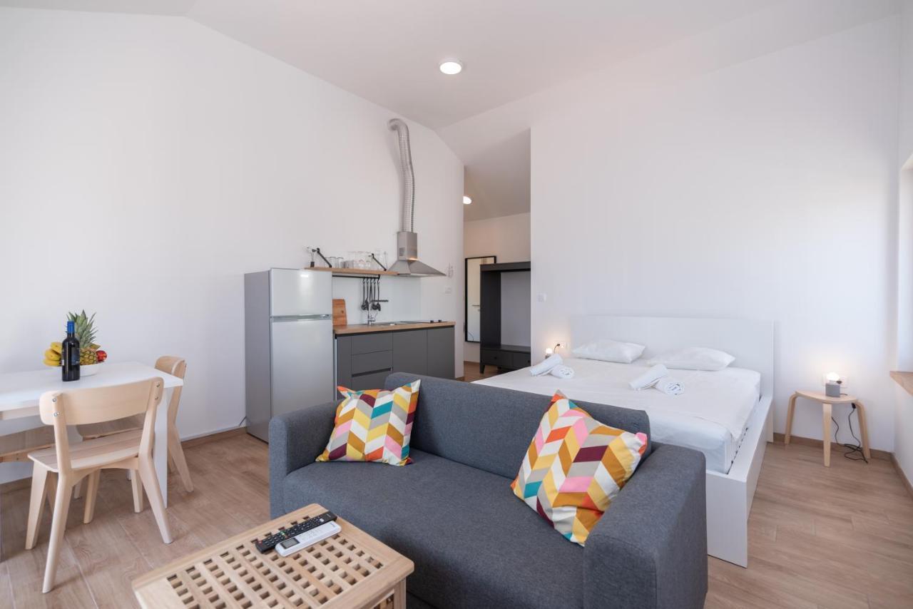 Brand New Apt W Balcony & Perfect Seaview At Center Hvar Town Eksteriør billede