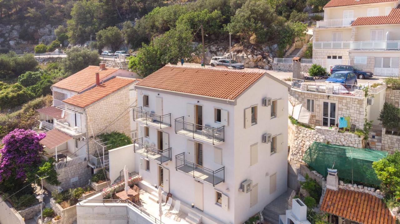 Brand New Apt W Balcony & Perfect Seaview At Center Hvar Town Eksteriør billede